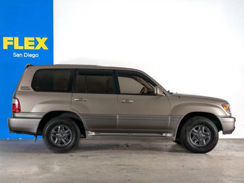 Used 2002 Lexus LX 470 4WD image 5