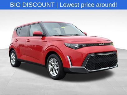 Used 2024 Kia Soul LX w/ Option Group 015