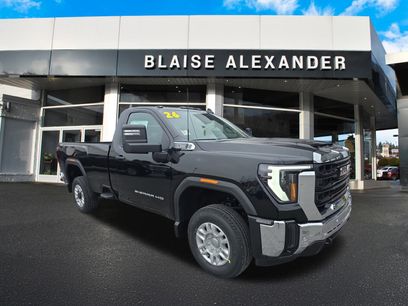 New 2026 GMC Sierra 2500 Pro w/ 1SA Pro Safety Plus Package