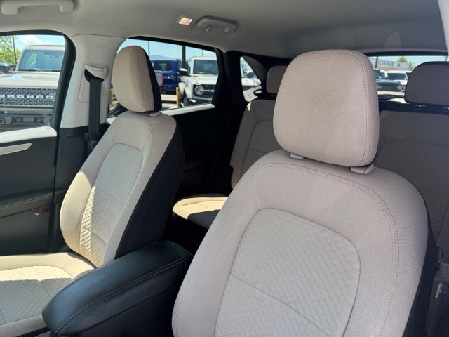 Used 2022 Ford Escape SE w/ Cold Weather Package AWD/4WD image 28