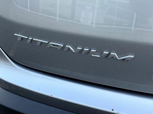 Certified 2022 Ford Edge Titanium image 8