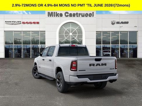 New 2026 RAM 1500 4x4 Crew Cab image 4