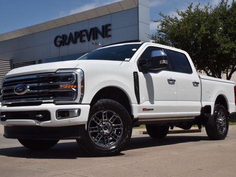 Used 2024 Ford F250 Limited AWD/4WD image 2