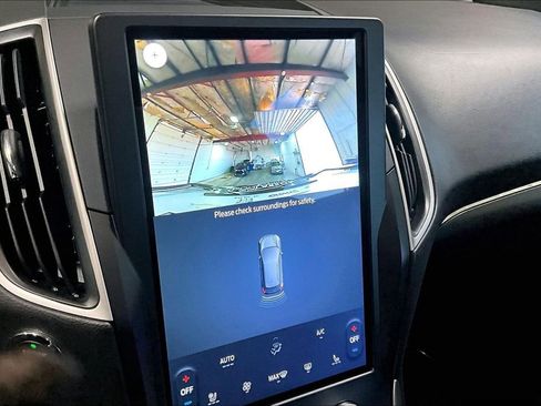 Used 2024 Ford Edge ST-Line image 33