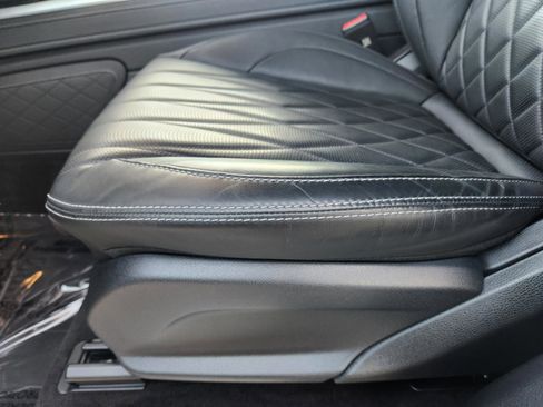 Used 2023 Mercedes-Benz G 550 G 550 image 24