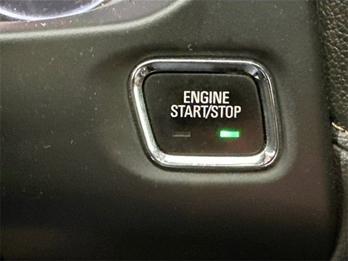 Used 2022 GMC Acadia AT4 image 24