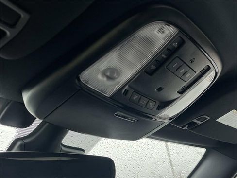 Used 2024 Dodge Durango R/T image 35