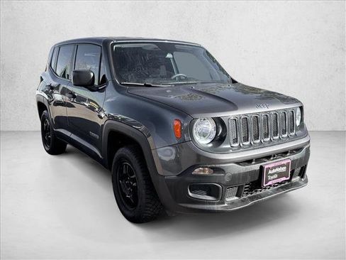 Used 2018 Jeep Renegade Sport w/ Power & Air Group image 3