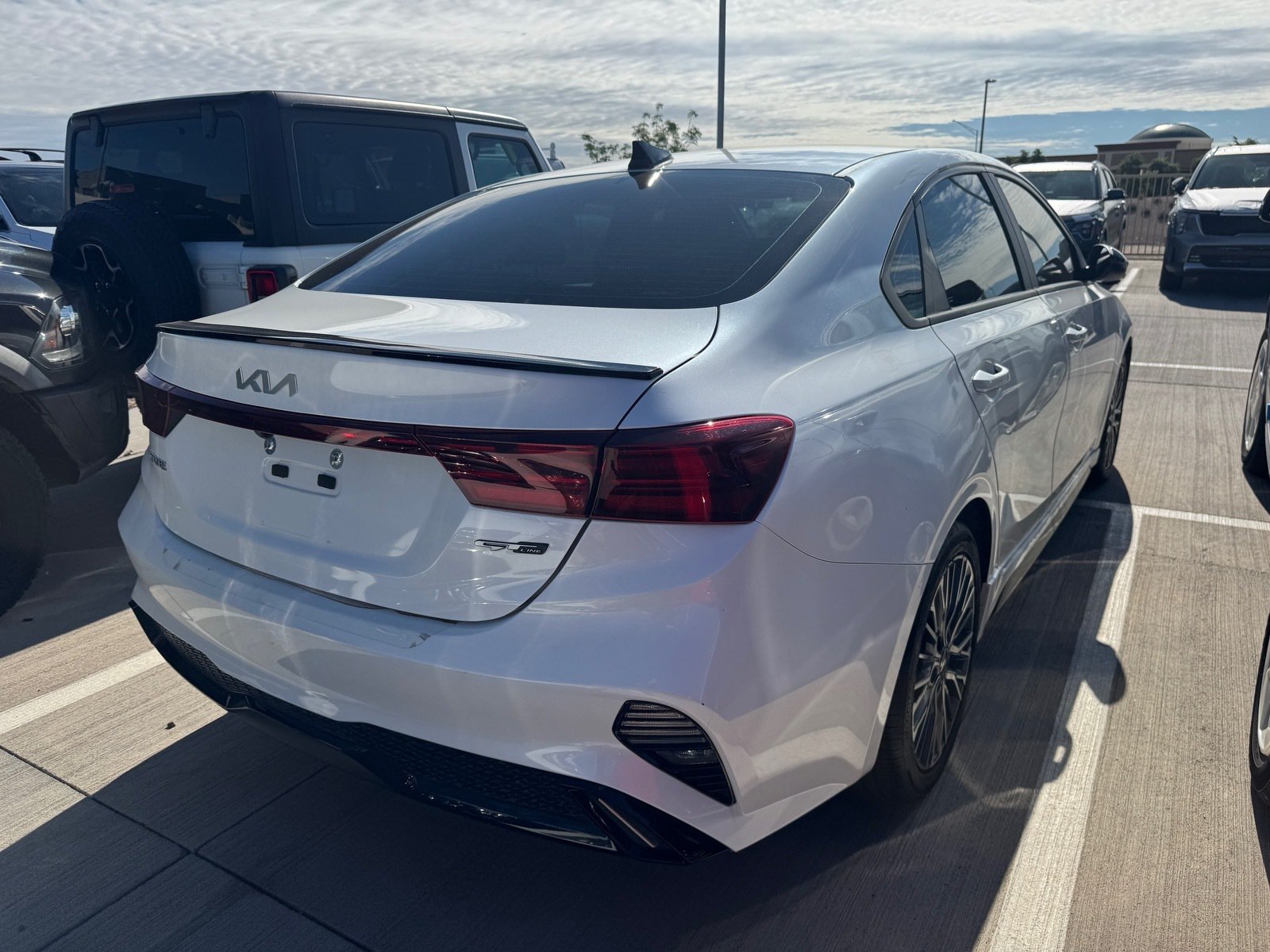 Used 2023 Kia Forte GT-Line FWD image 4
