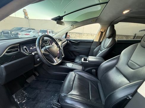 Used 2017 Tesla Model X 90D image 26