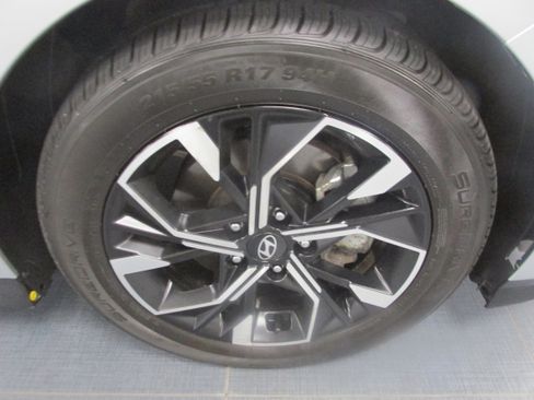 Used 2024 Hyundai Sonata SEL FWD image 15