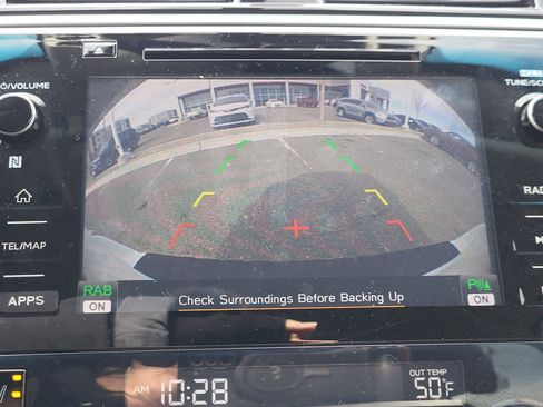 Used 2018 Subaru Outback 2.5i Touring image 29