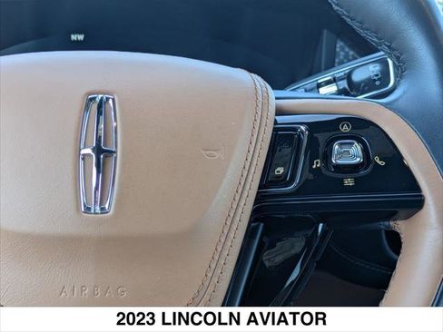 Certified 2023 Lincoln Aviator Black Label Grand Touring w/ Class IV Trailer Tow Package image 15