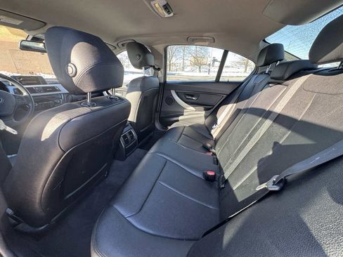 Used 2016 BMW 320i Sedan image 15