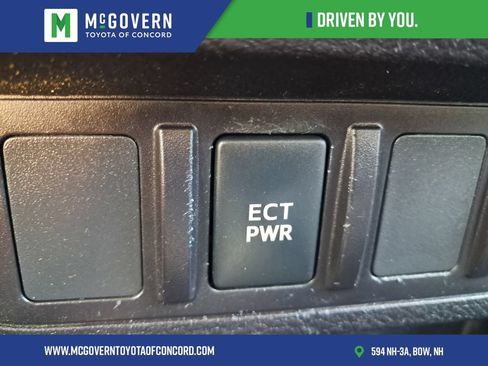 Used 2021 Toyota Tacoma SR AWD/4WD image 18