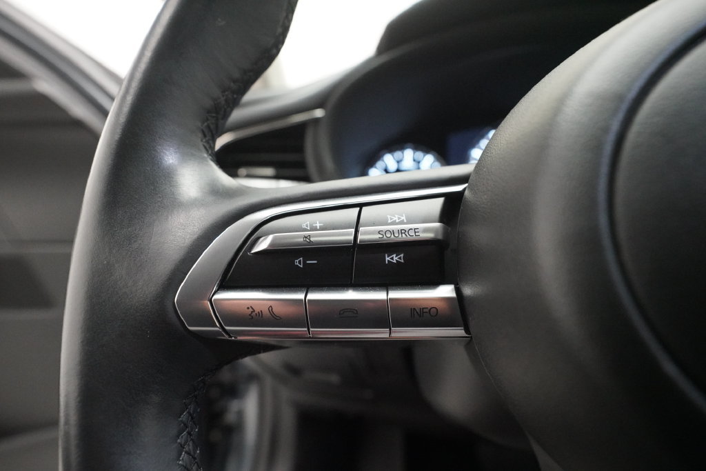 Certified 2023 MAZDA CX-30 AWD 2.5 S w/ Preferred Package image 17