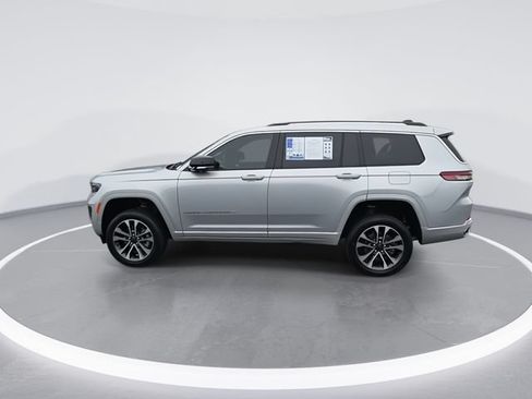 Used 2024 Jeep Grand Cherokee L Overland w/ Trailer Tow Package AWD/4WD image 5