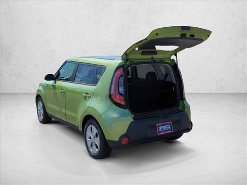 Used 2016 Kia Soul w/ Convenience Package FWD image 8