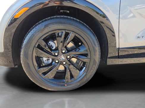 New 2026 Buick Encore GX Sport Touring FWD image 30
