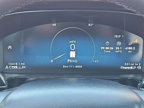 Used 2023 Lincoln Corsair Standard 4D Sport Utility image 16