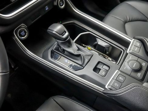 Certified 2025 Toyota Grand Highlander AWD image 19