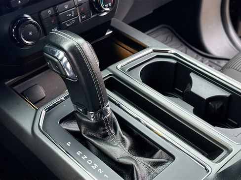 Used 2016 Ford F150 XLT w/ Equipment Group 302A Luxury image 13