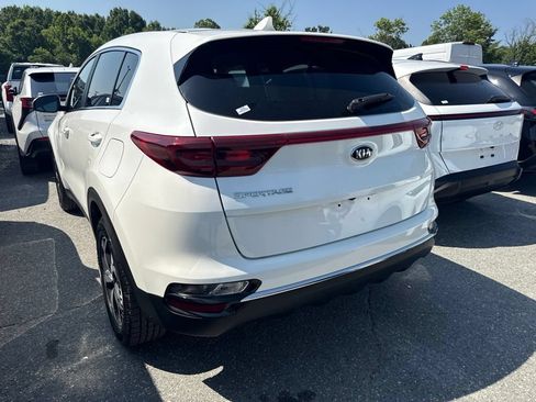 Used 2022 Kia Sportage LX FWD image 4