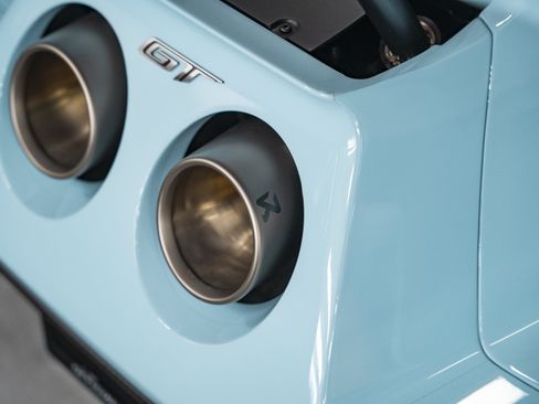 Used 2019 Ford GT RWD image 12