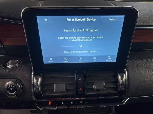 Used 2021 Lincoln Navigator L Reserve image 11