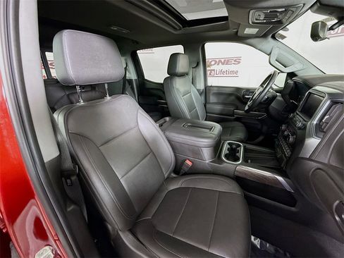 Used 2022 Chevrolet Silverado 1500 LTZ w/ Technology Package image 32