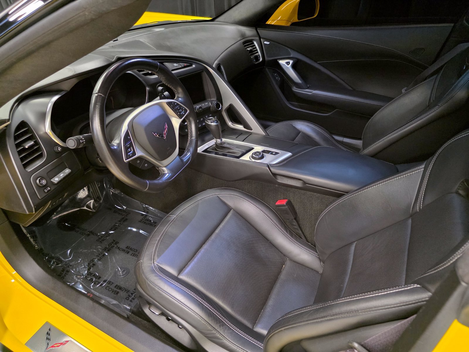 Used 2016 Chevrolet Corvette Stingray Coupe w/ 3LT Preferred Equipment Group RWD image 20