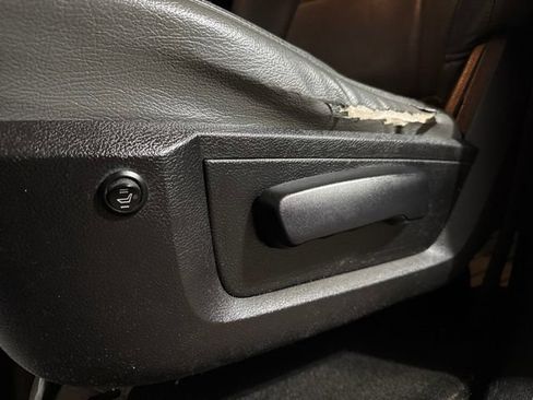 Used 2014 RAM 1500 Express w/ Black Ram 1500 Express Group AWD/4WD image 7