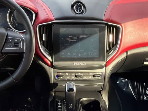 Used 2019 Maserati Ghibli S Q4 image 20