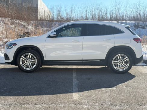 Used 2021 Mercedes-Benz GLA 250 4MATIC image 5