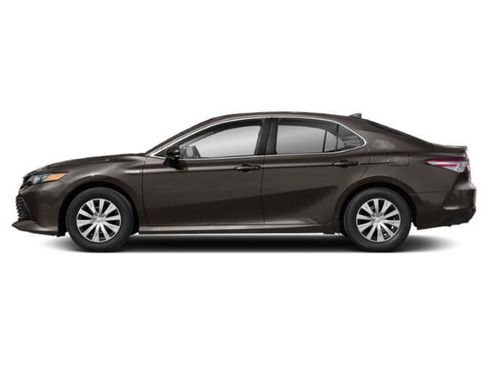 Used 2019 Toyota Camry LE FWD image 6