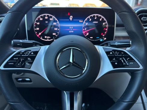 Used 2025 Mercedes-Benz C 300 4MATIC Sedan image 19