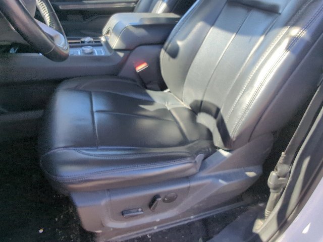 Used 2022 Ford Expedition Max XLT AWD/4WD image 8