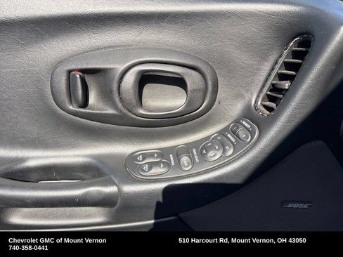 Used 2004 Chevrolet Corvette Convertible w/ Preferred Equipment Group RWD image 14