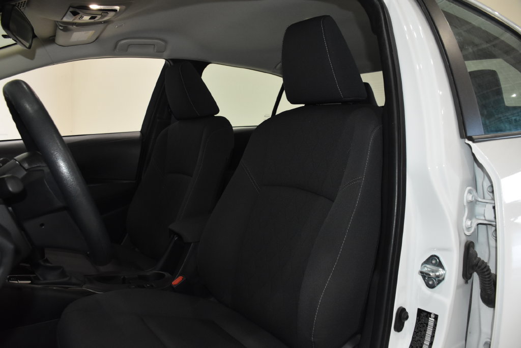Used 2025 Toyota Corolla LE FWD image 23