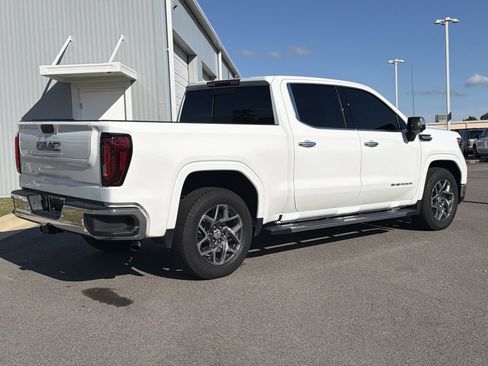 Used 2026 GMC Sierra 1500 SLT RWD image 11