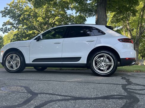 Used 2018 Porsche Macan S AWD/4WD image 33