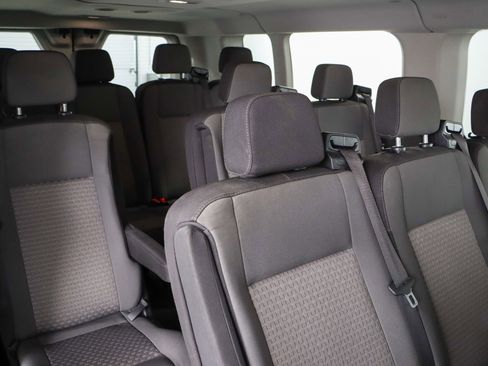 Used 2023 Ford Transit 350 XLT image 28