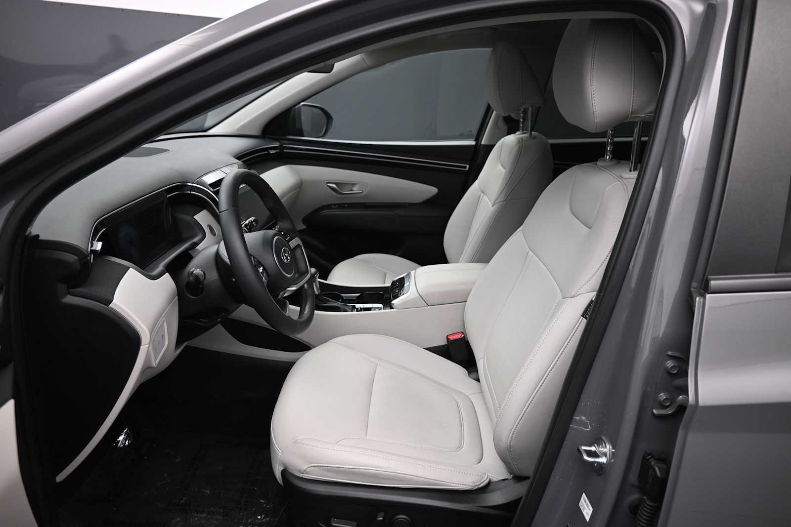 Used 2024 Hyundai Tucson SEL w/ Convenience Package AWD/4WD image 19