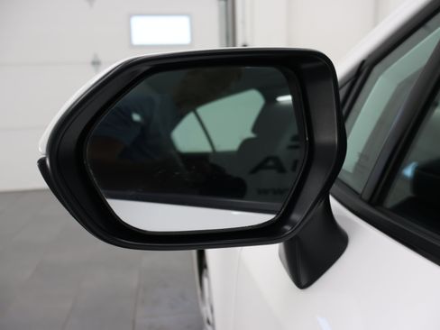 Used 2024 Toyota Corolla LE FWD image 37
