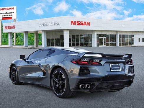 Used 2022 Chevrolet Corvette Stingray Preferred Cpe w/ Z51 Performance Package image 3