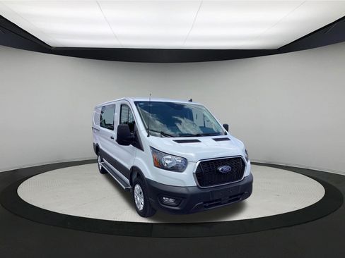 Used 2025 Ford Transit 250 Low Roof w/ Exterior Upgrade Package RWD image 2