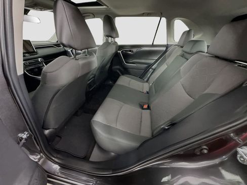 Certified 2024 Toyota RAV4 XLE w/ Convenience Package FWD image 17