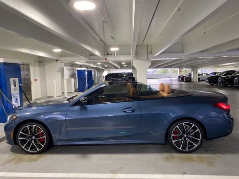 Used 2023 BMW 440i xDrive Convertible w/ Premium Package image 10
