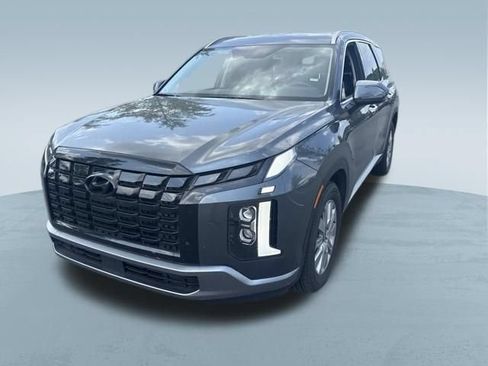 Used 2025 Hyundai Palisade SEL FWD image 3