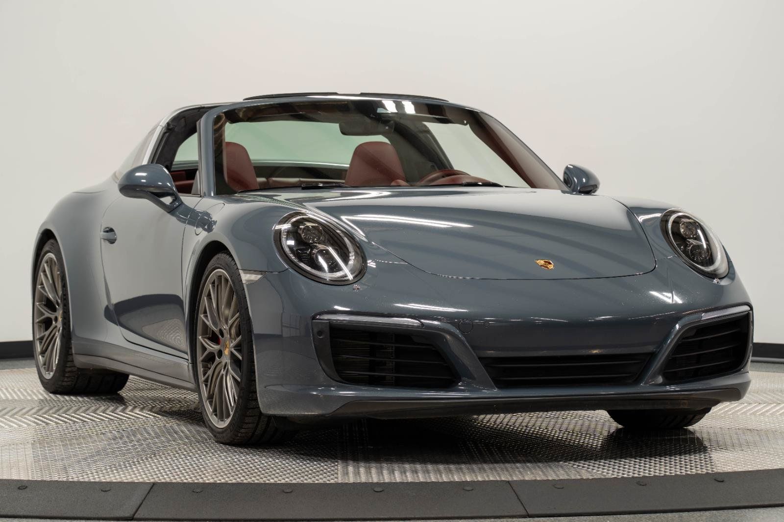 Used 2017 Porsche 911 Targa 4S AWD/4WD image 24